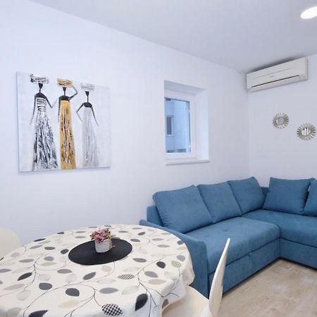 Apartment Smile Solin Exterior foto